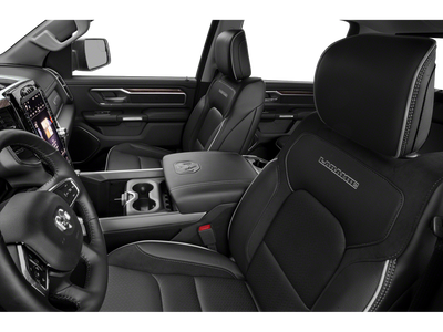 2019 RAM 1500 Laramie Crew Cab 4x4 6'4' Box