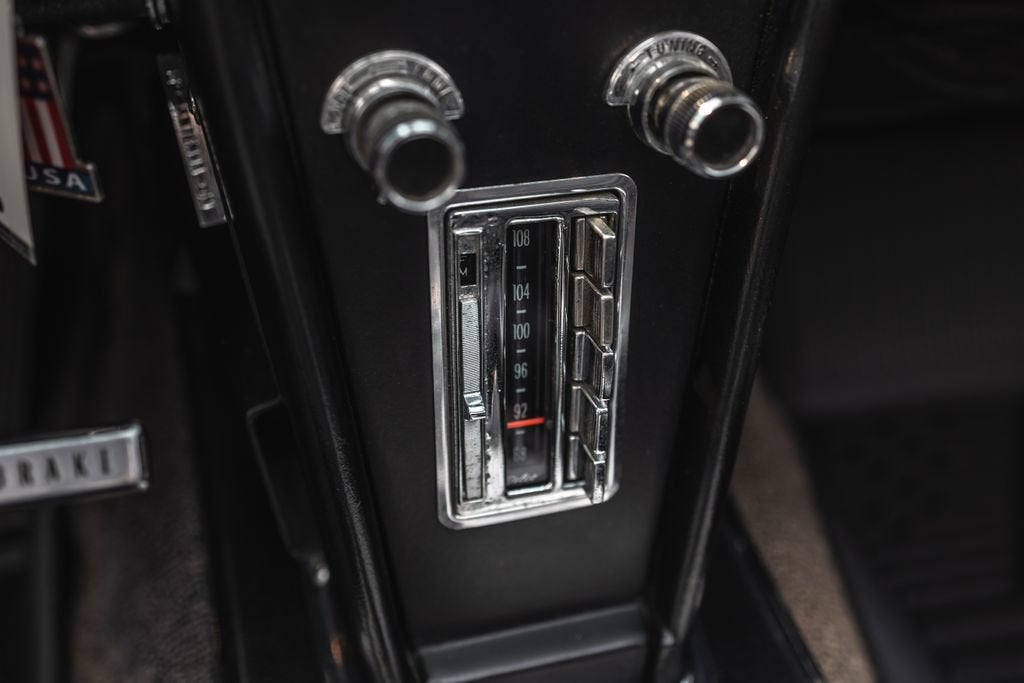 1966 Chevrolet CORVETTE Base