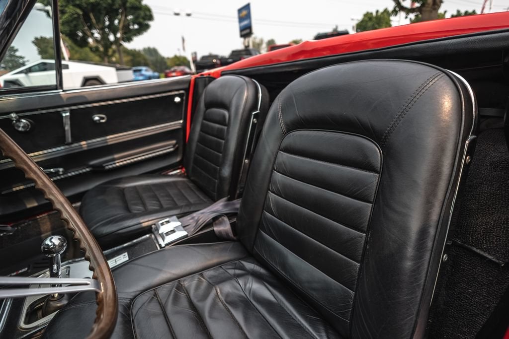 1966 Chevrolet CORVETTE Base