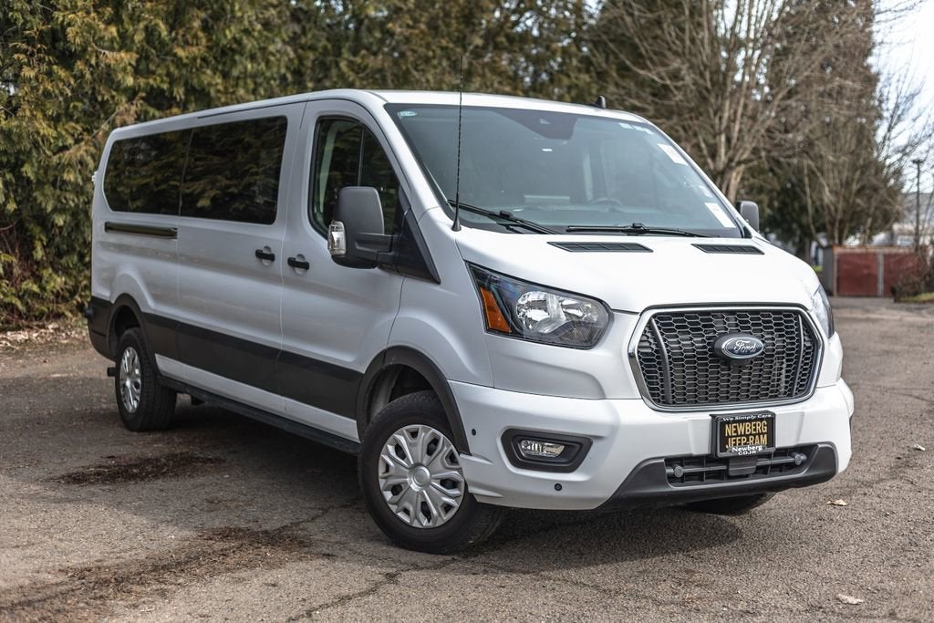2024 Ford Transit Passenger Wagon XL