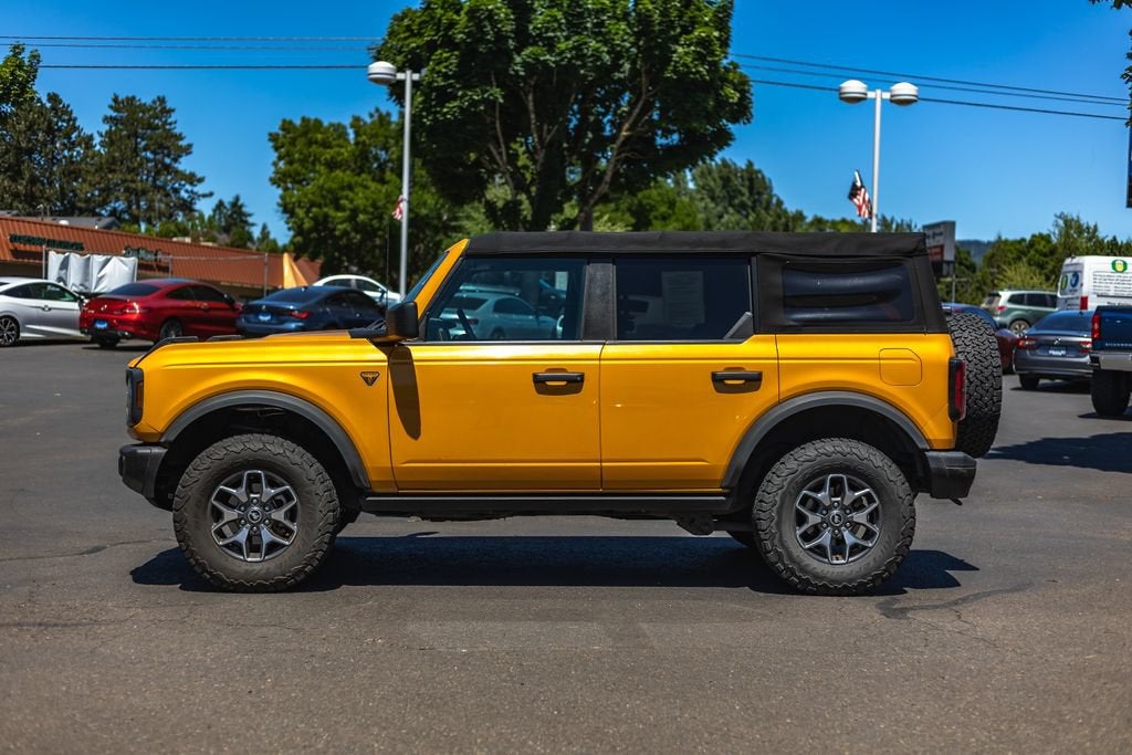2021 Ford Bronco Base