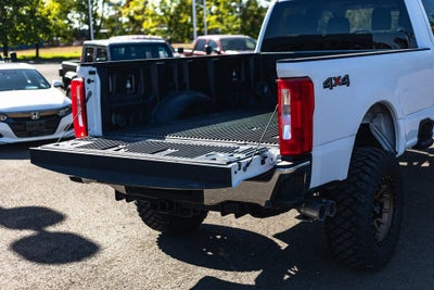 2023 Ford Super Duty F-350 SRW XL