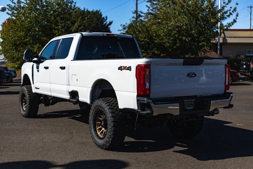 2023 Ford Super Duty F-350 SRW XL