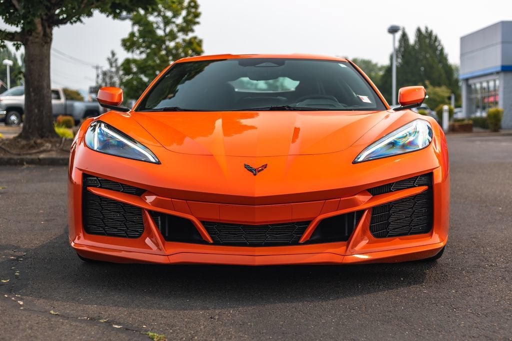 2025 Chevrolet Corvette E-Ray 1LZ