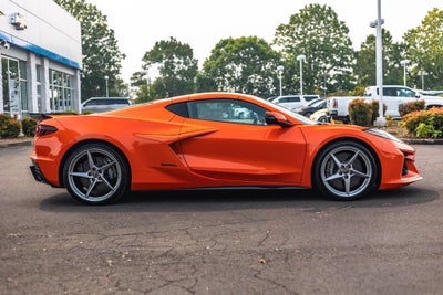 2025 Chevrolet Corvette E-Ray 1LZ