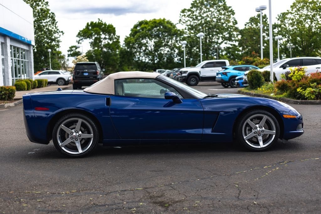 2005 Chevrolet Corvette Base