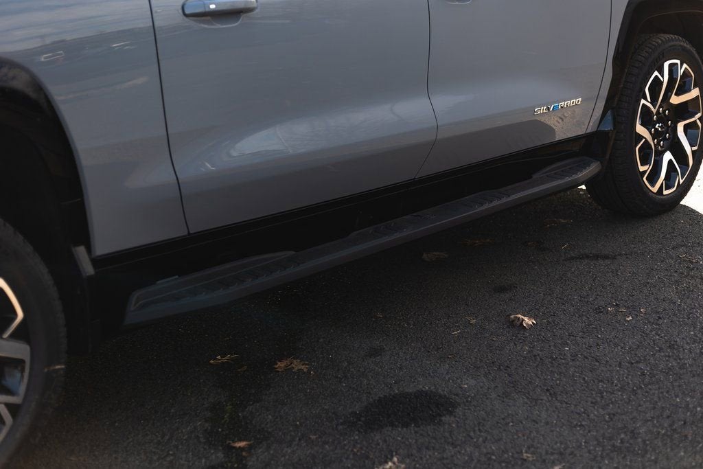 2025 Chevrolet Silverado EV RST - Max Range