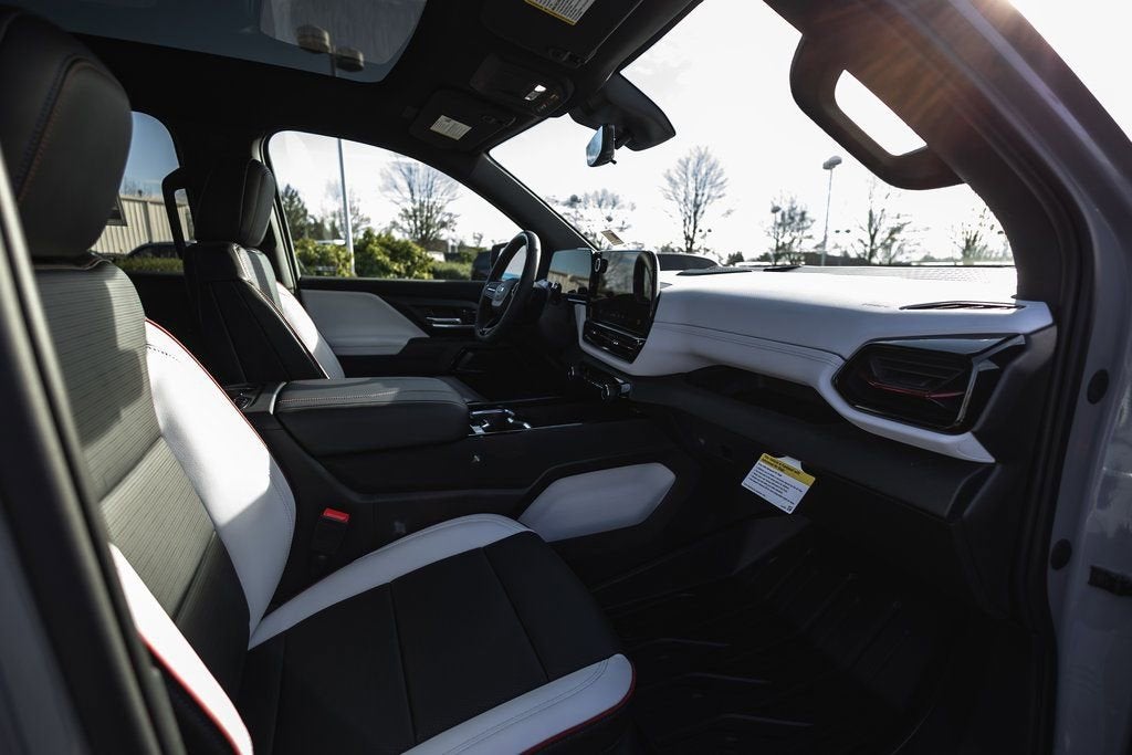 2025 Chevrolet Silverado EV RST - Max Range