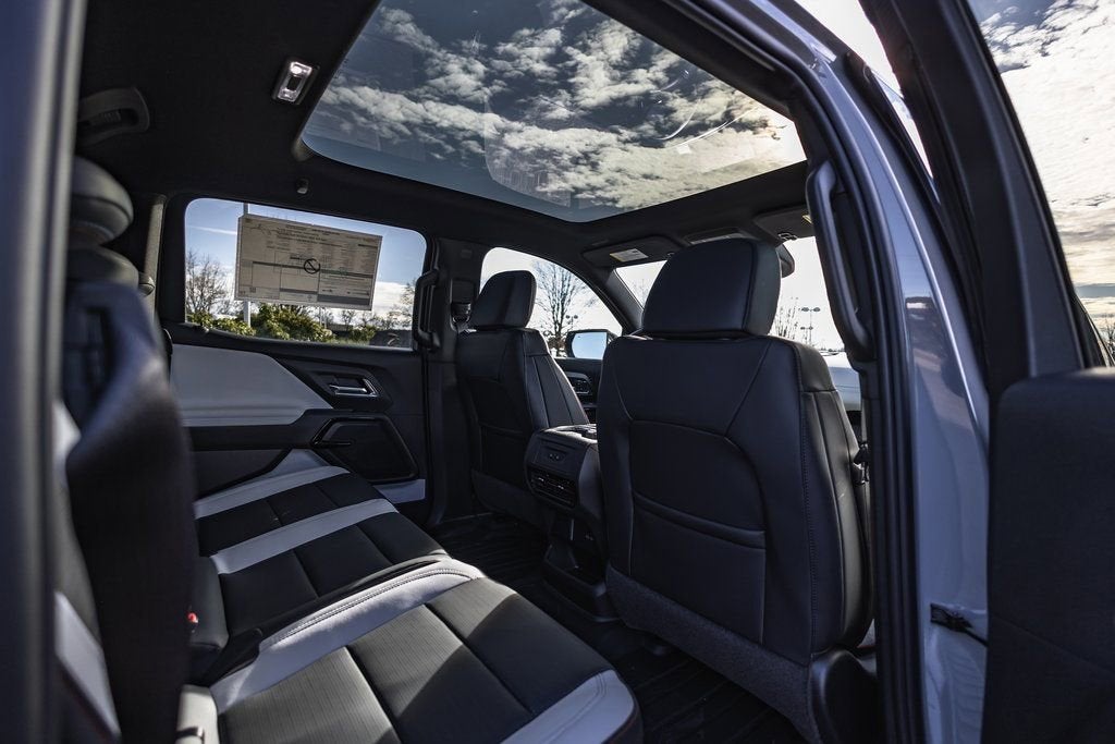 2025 Chevrolet Silverado EV RST - Max Range