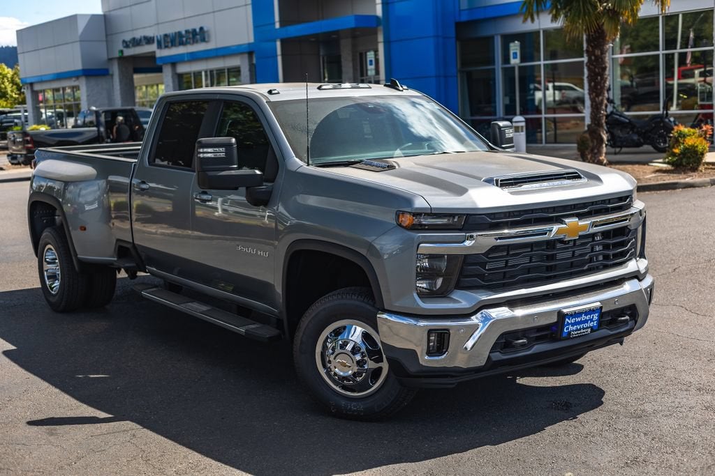 2026 Chevrolet Silverado 3500 HD LT DRW