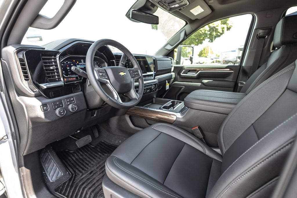 2026 Chevrolet Silverado 3500 HD LT DRW