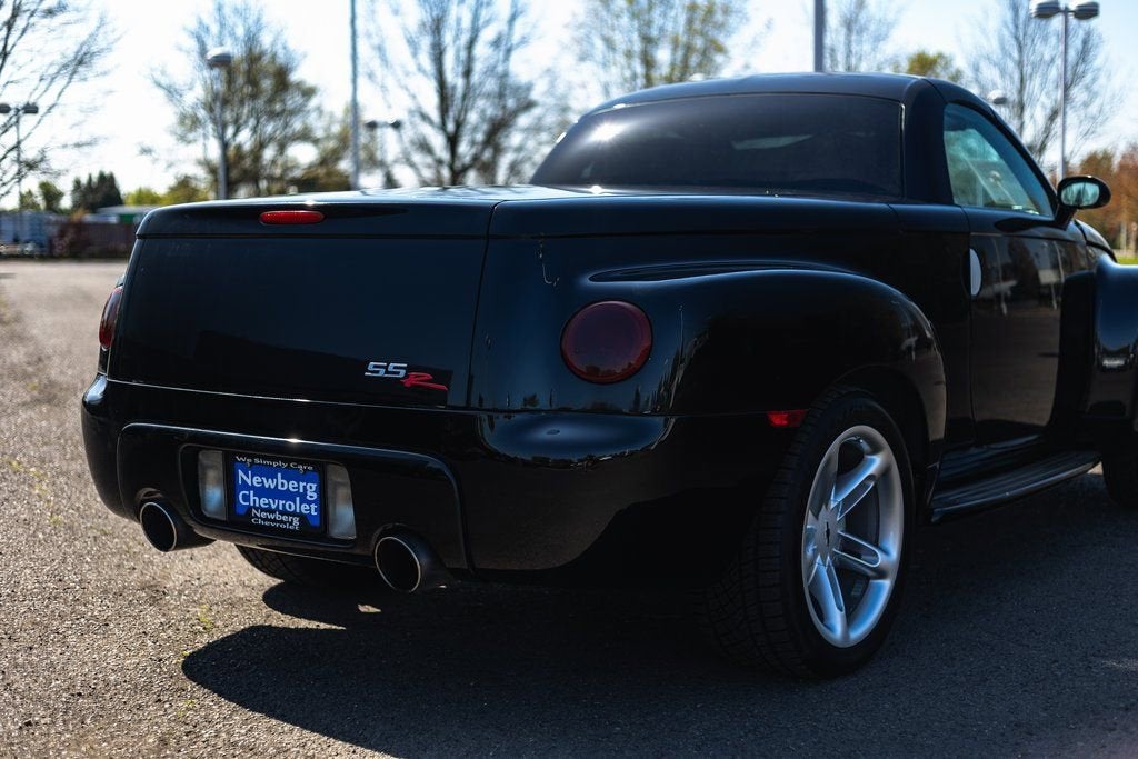 2004 Chevrolet SSR LS