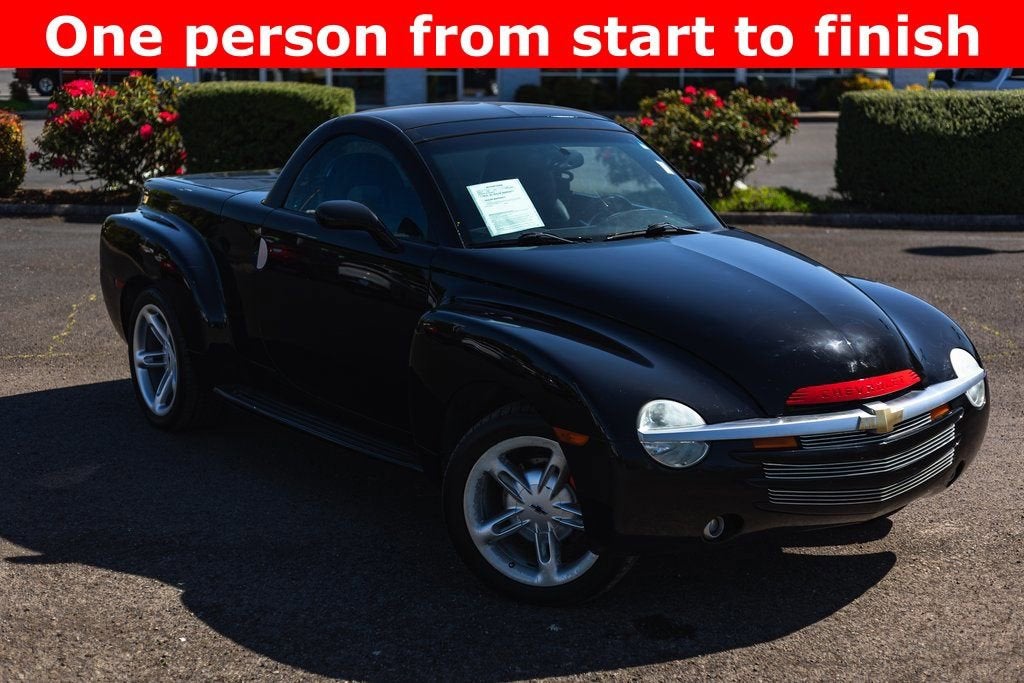 2004 Chevrolet SSR LS