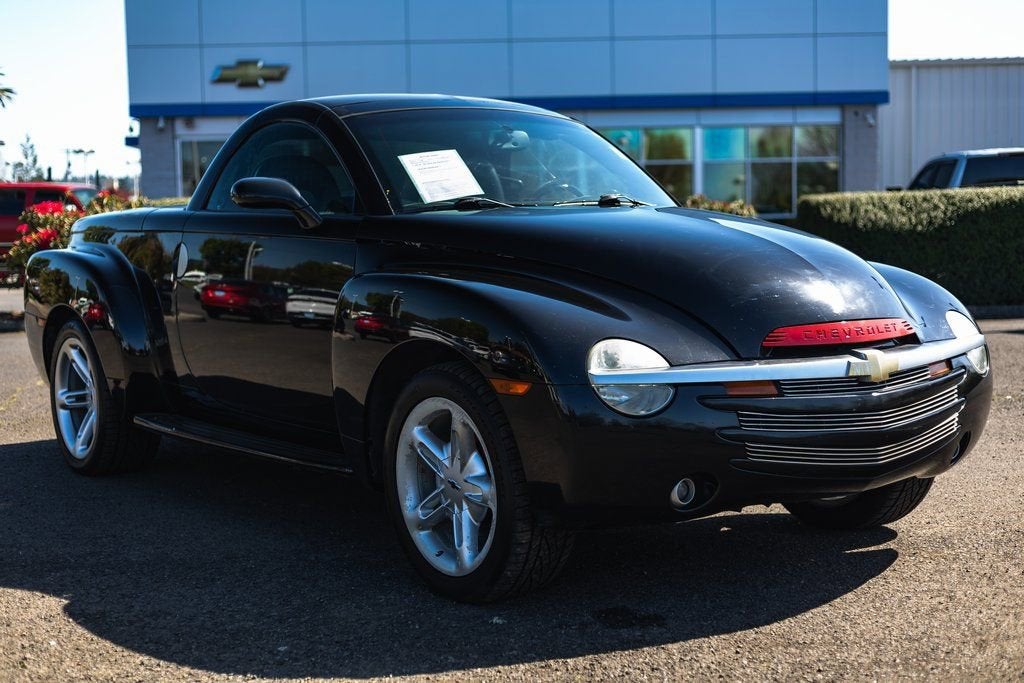 2004 Chevrolet SSR LS