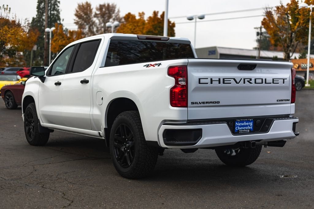 2025 Chevrolet Silverado 1500 Custom