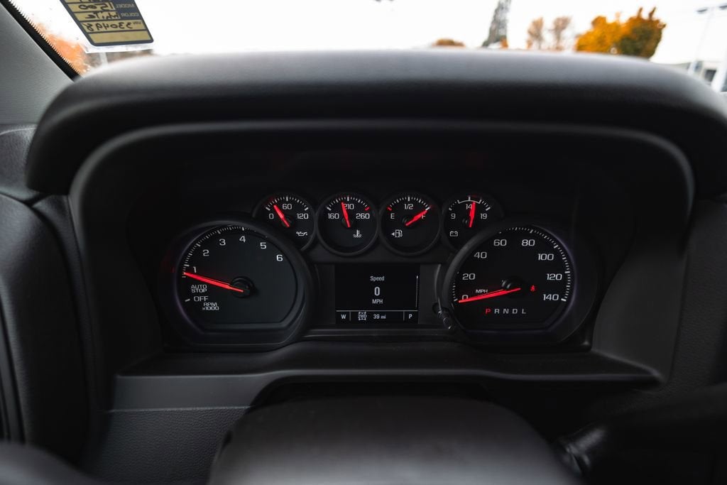 2025 Chevrolet Silverado 1500 Custom