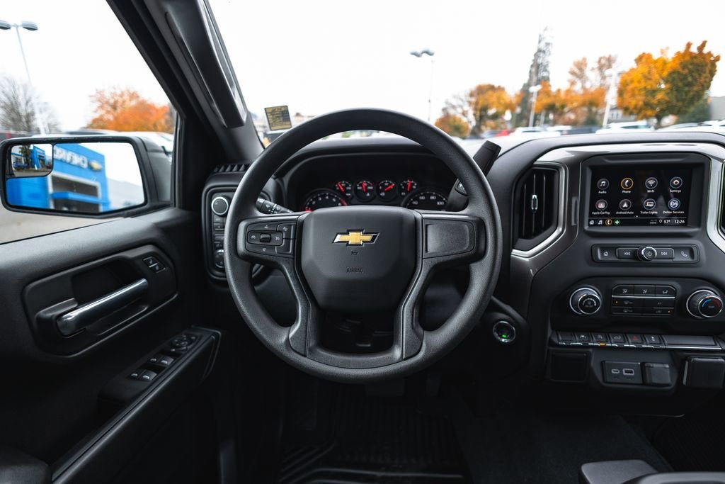 2025 Chevrolet Silverado 1500 Custom