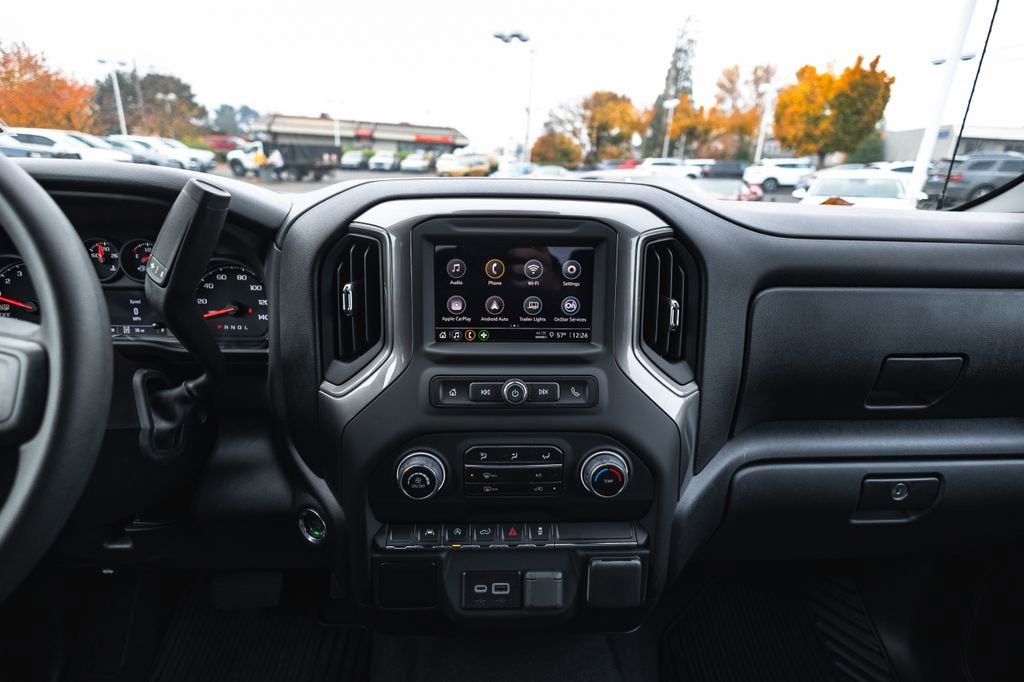 2025 Chevrolet Silverado 1500 Custom