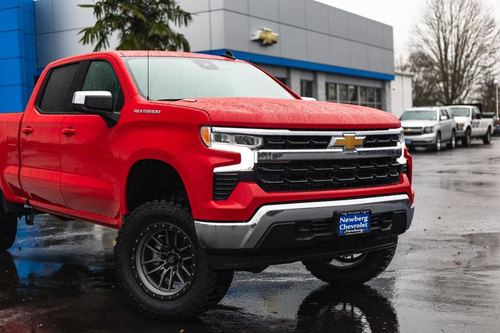 2026 Chevrolet Silverado 1500 LT