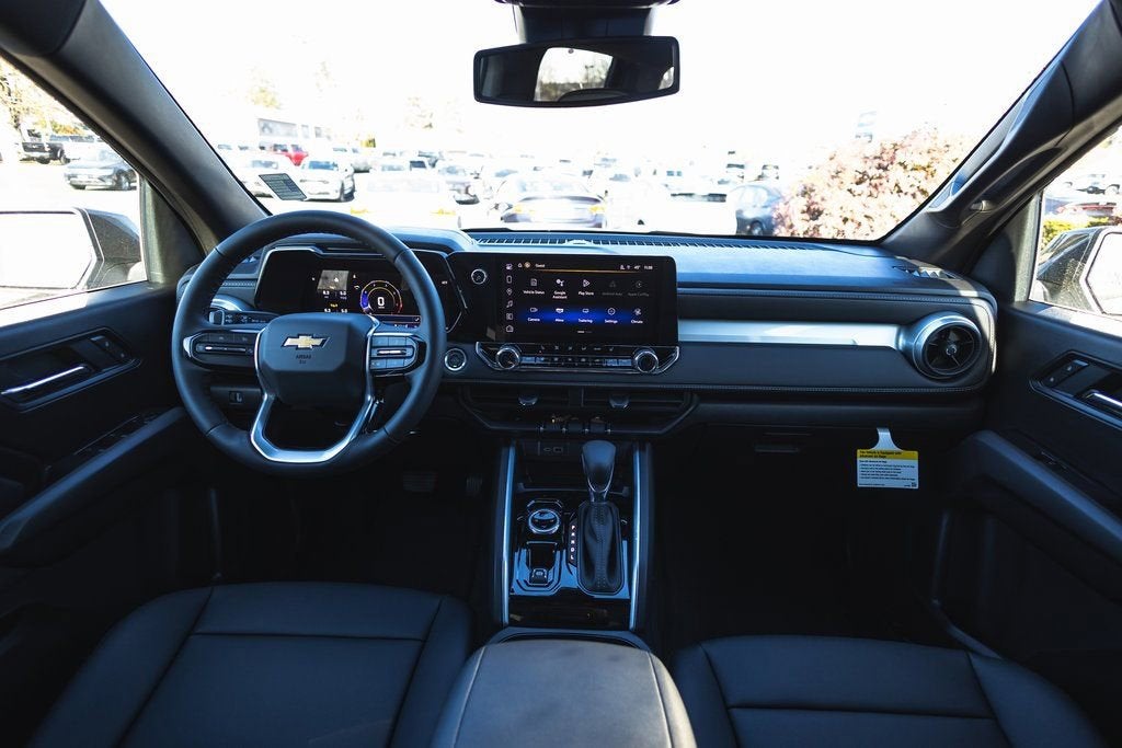 2025 Chevrolet Colorado WT/LT