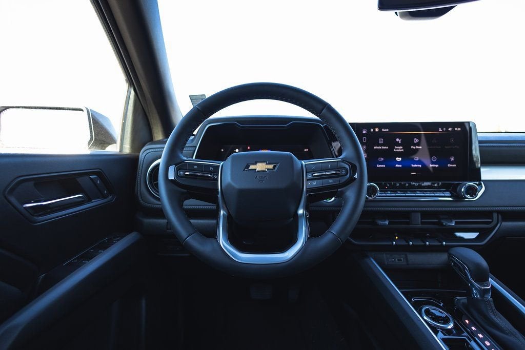 2025 Chevrolet Colorado WT/LT