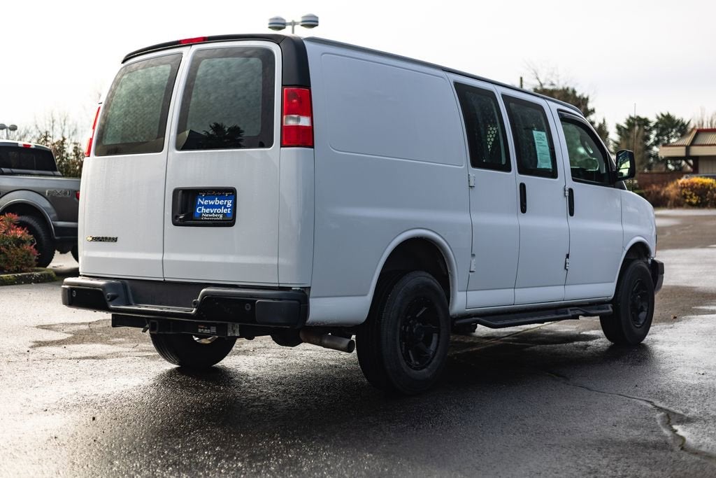 2022 Chevrolet Express Cargo 2500 WT