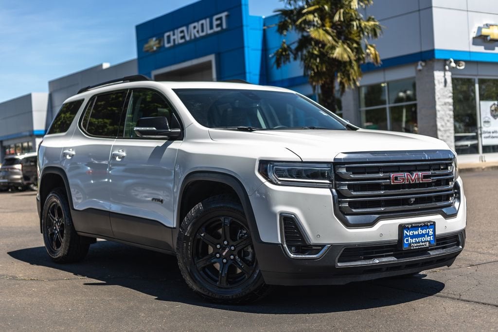2023 GMC Acadia AT4 AWD's photo