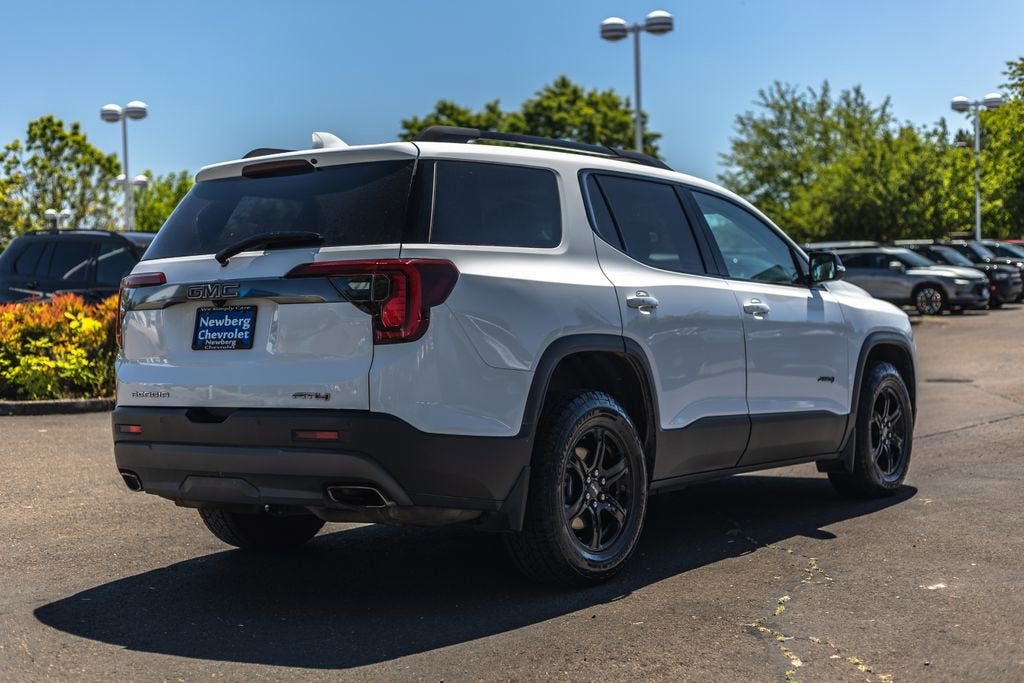 2023 GMC Acadia AT4