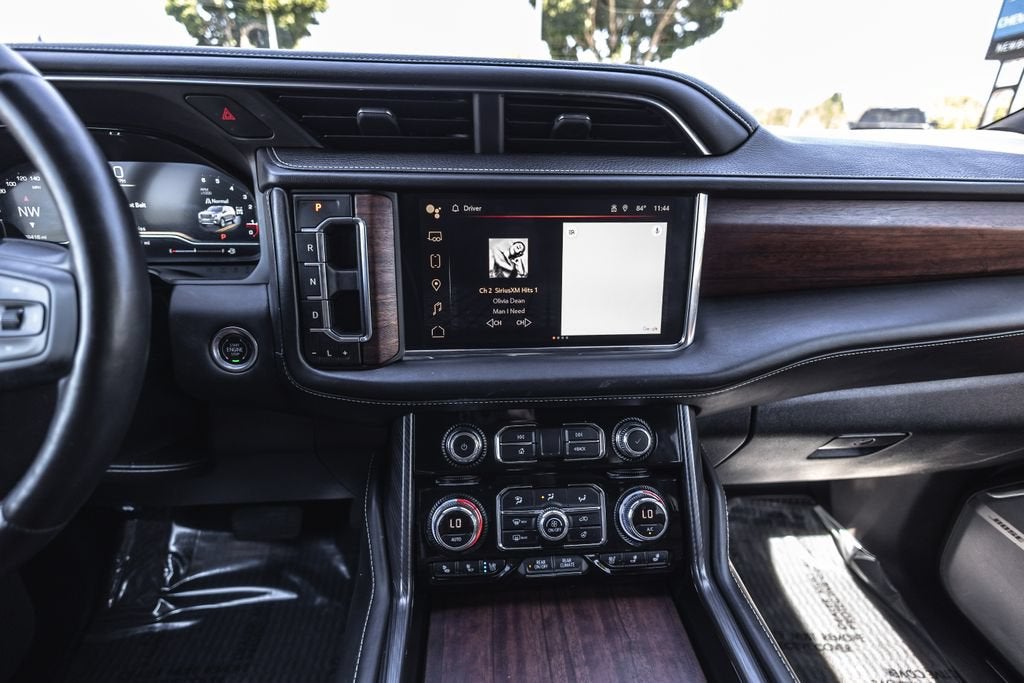 2024 GMC Yukon XL Denali Ultimate