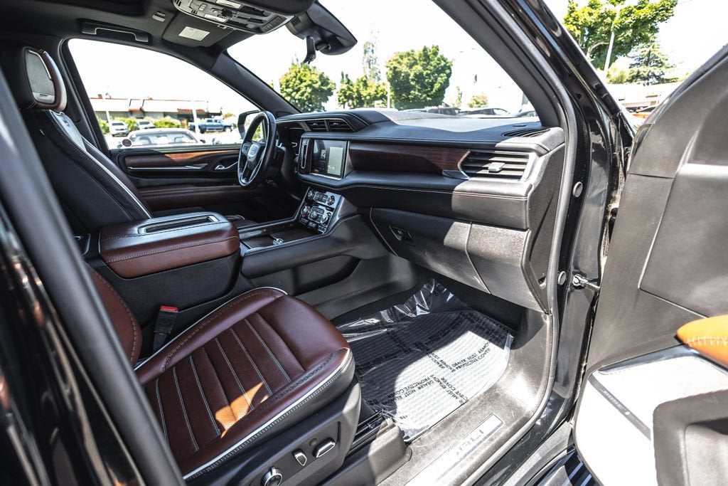 2024 GMC Yukon XL Denali Ultimate