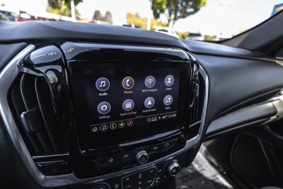 2022 Chevrolet Traverse LT Cloth
