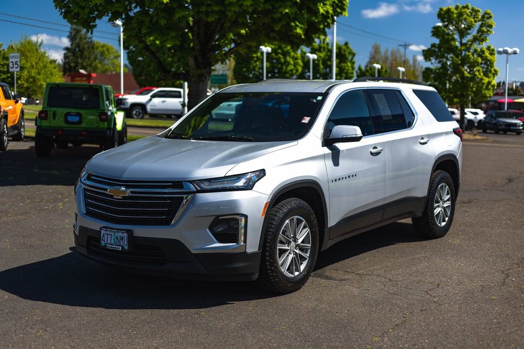 2022 Chevrolet Traverse LT Cloth