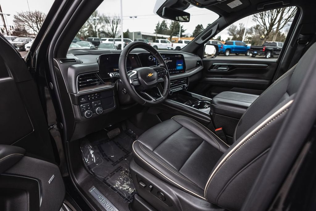 2025 Chevrolet Suburban Premier