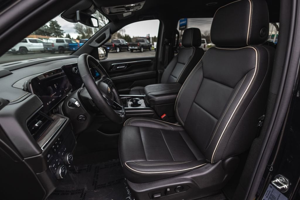 2025 Chevrolet Suburban Premier