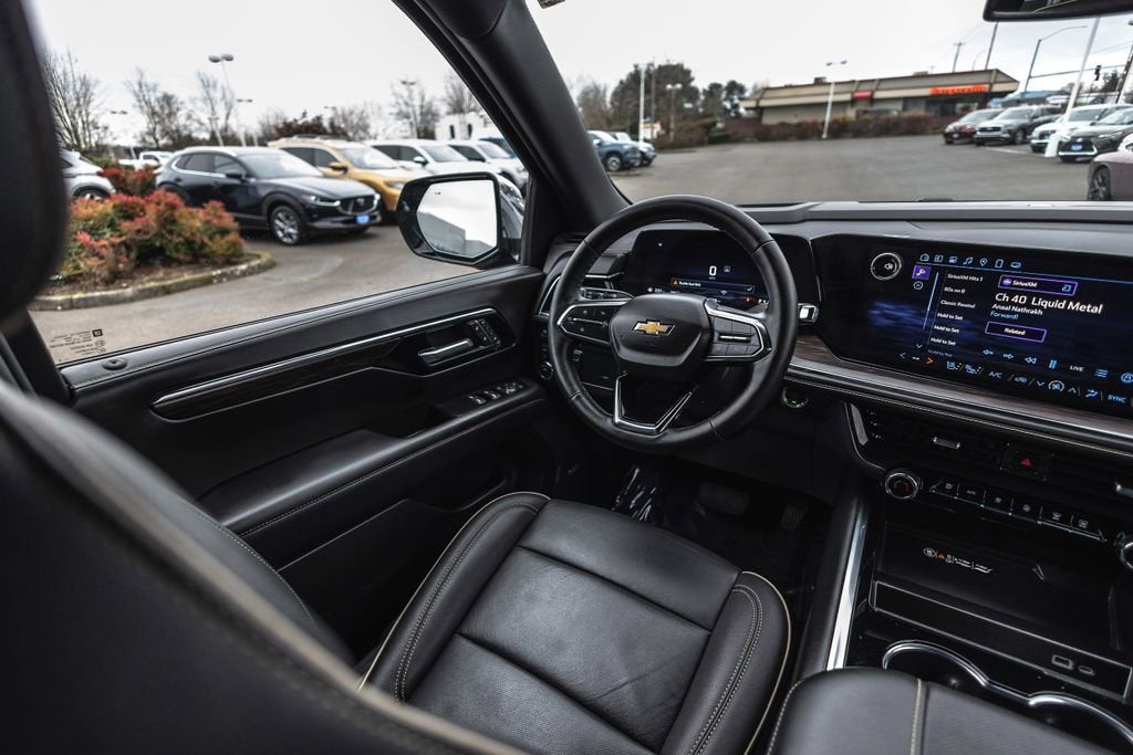 2025 Chevrolet Suburban Premier