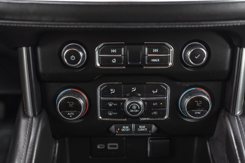 2022 Chevrolet Suburban LS