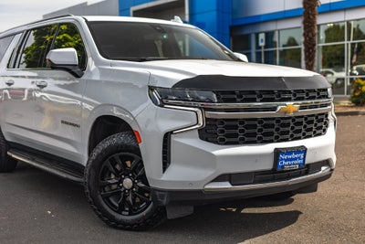2022 Chevrolet Suburban LS