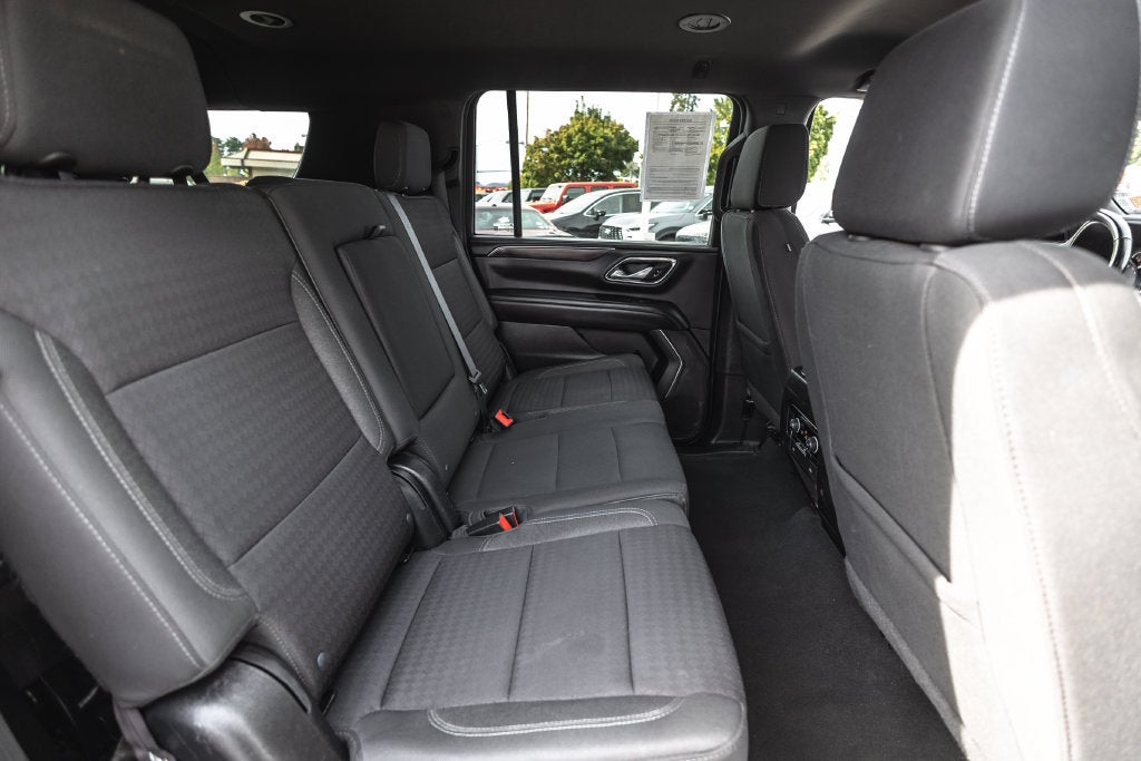 2022 Chevrolet Suburban LS