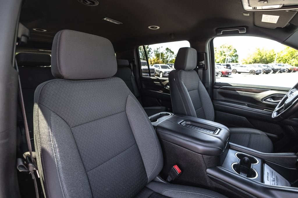 2022 Chevrolet Suburban LS