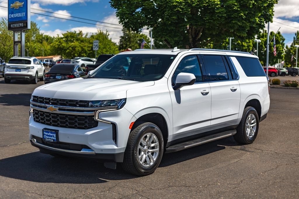 2022 Chevrolet Suburban LS