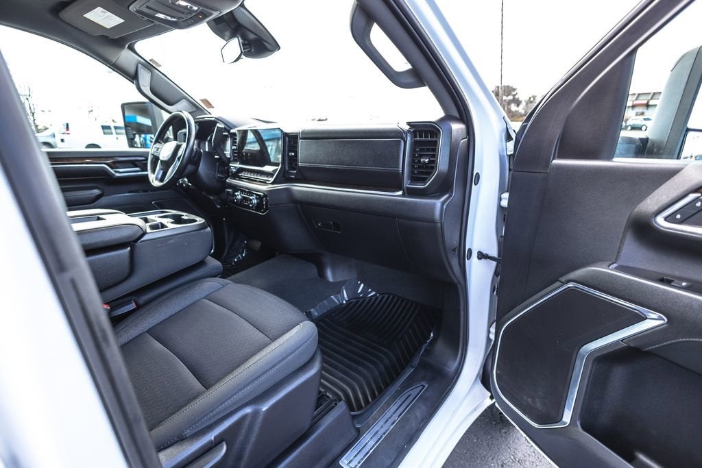 2024 GMC Sierra 3500 HD SLE