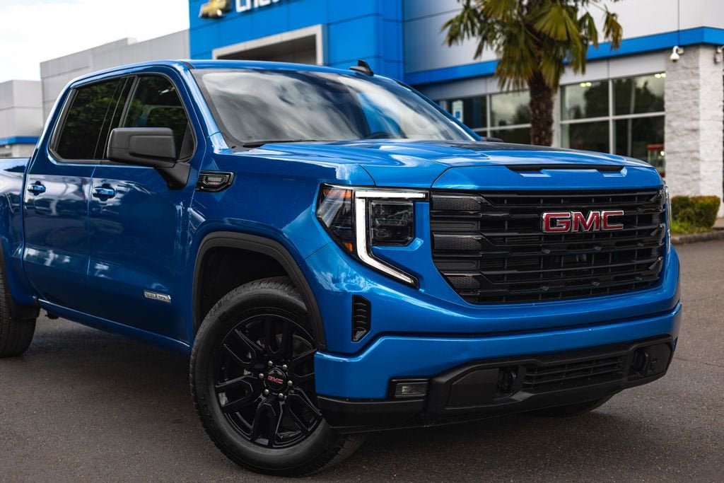 2024 GMC Sierra 1500 Elevation