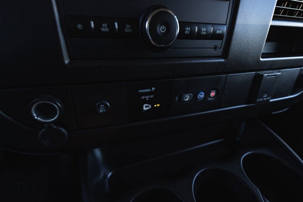 2022 GMC Savana Cargo 2500 Work Van