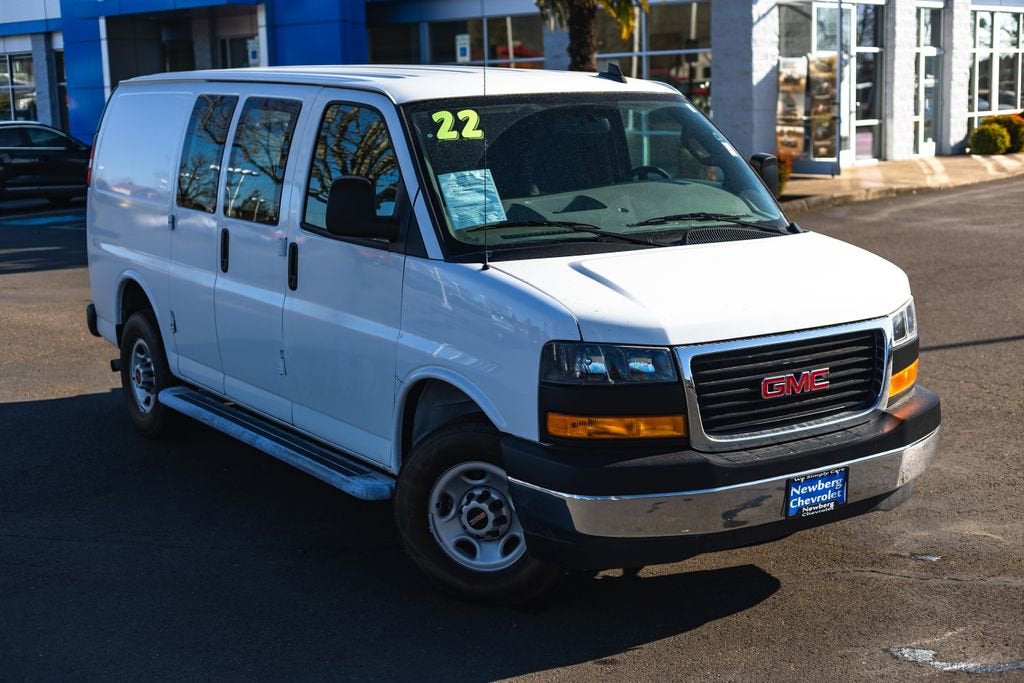 2022 GMC Savana Cargo 2500 Work Van