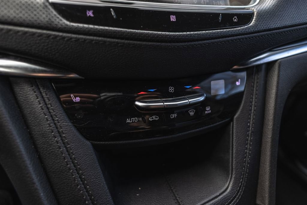 2021 Cadillac XT5 AWD Premium Luxury