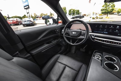2024 Cadillac LYRIQ Sport 2