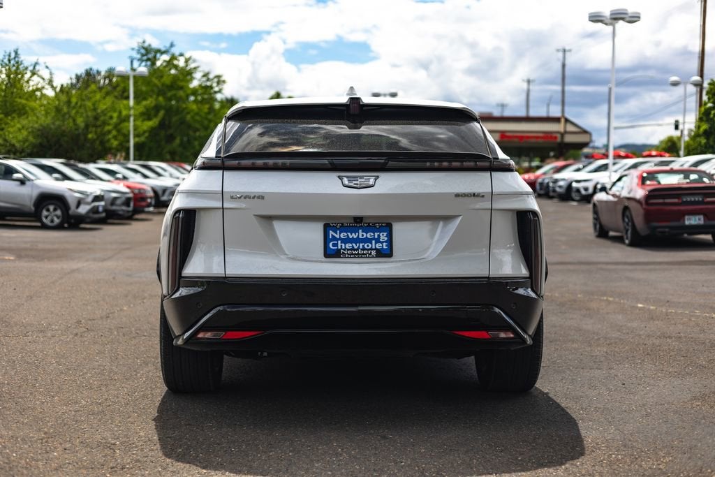2024 Cadillac LYRIQ Sport 2