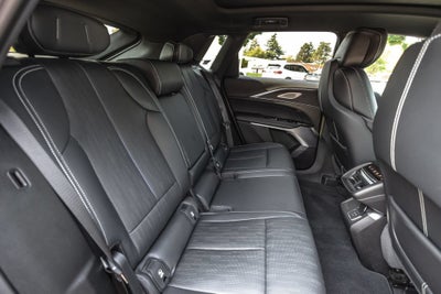 2024 Cadillac LYRIQ Sport 3