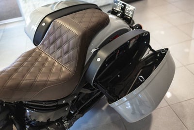 2024 HARLEY DAVIDSON LOW RIDER Base