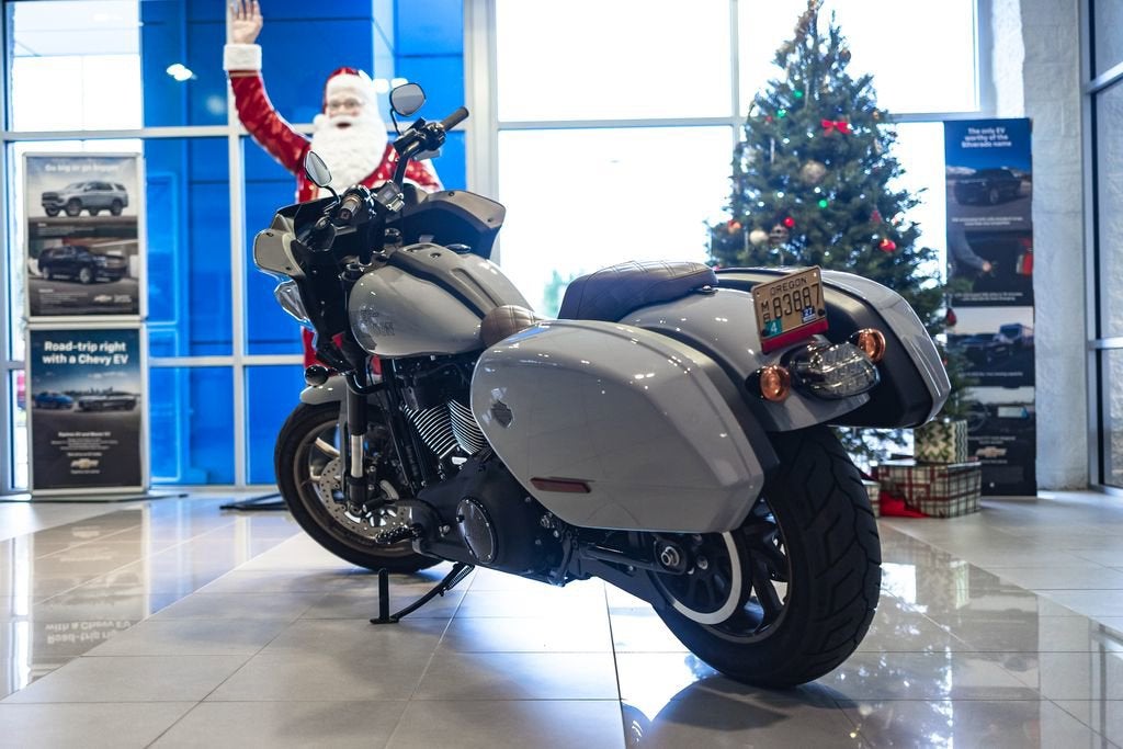 2024 HARLEY DAVIDSON LOW RIDER Base